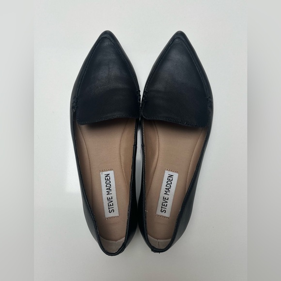 Steve Madden Shoes - NWOB steve madden pointed toe black leather flat loafers sz 6